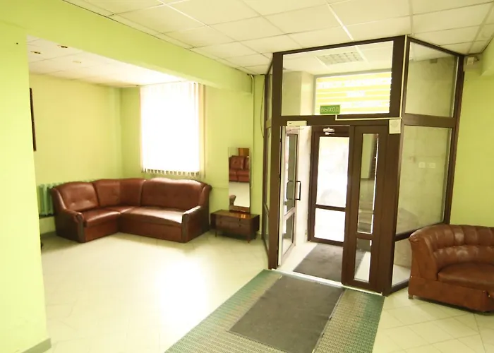 Center On Korolya Hotel